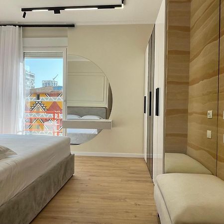 Gem In The Heart Of Tirana Apartment Luaran gambar